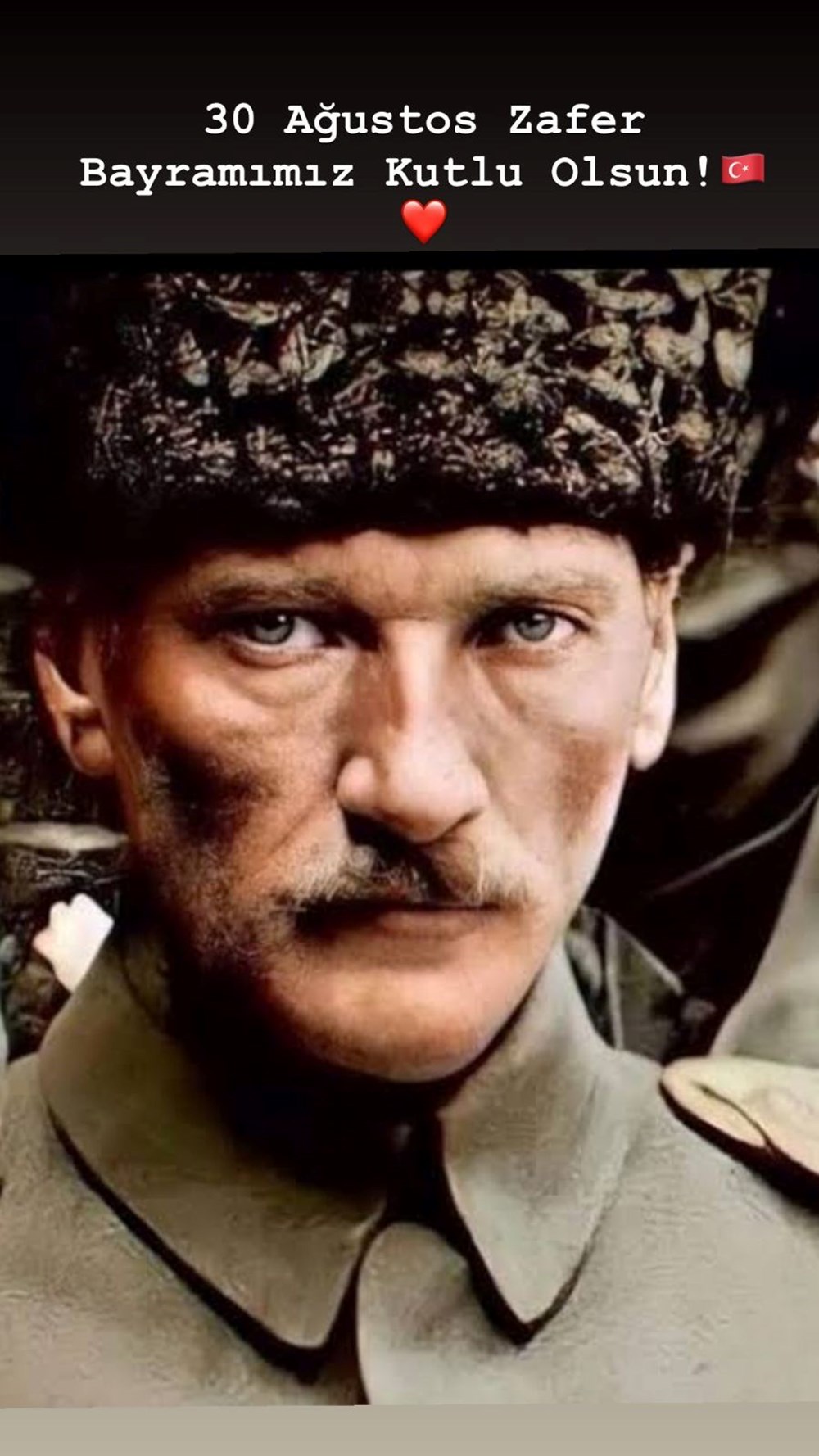 Ünlü isimlerin 30 Ağustos Zafer Bayramı mesajları - 15