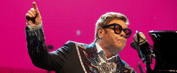 Elton John: Avrupalıyım; aptal, sömürgeci, emperyalist bir İngiliz değil