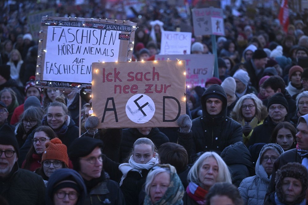 Almanya’da yüz binlerce kişi aşırı sağa karşı gösteri yaptı - 4