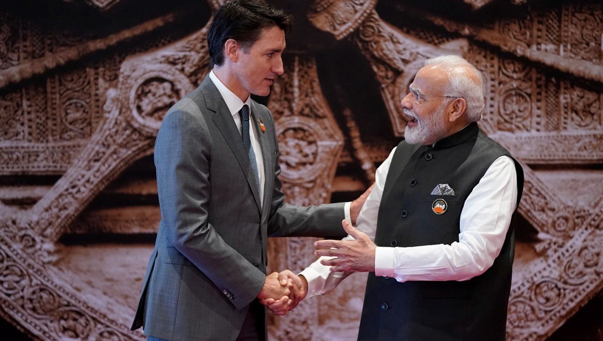 Hindistan'da mahsur kalan Trudeau iki gün sonra ayrılabildi Hindistan'da mahsur kalan Trudeau iki gün sonra ayrılabildi