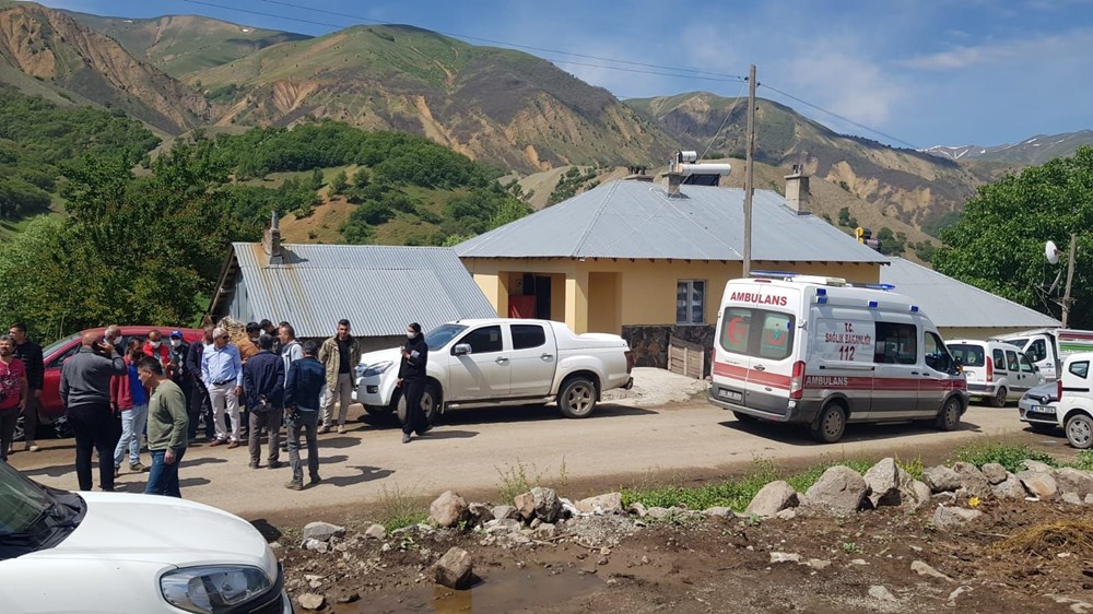 Bingöl'de depremin en çok etkilediği bölgeden son kareler - 5