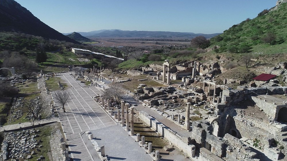 Efes Antik Kenti, pandemi döneminde de güvenli turizmin adresi oldu - 14