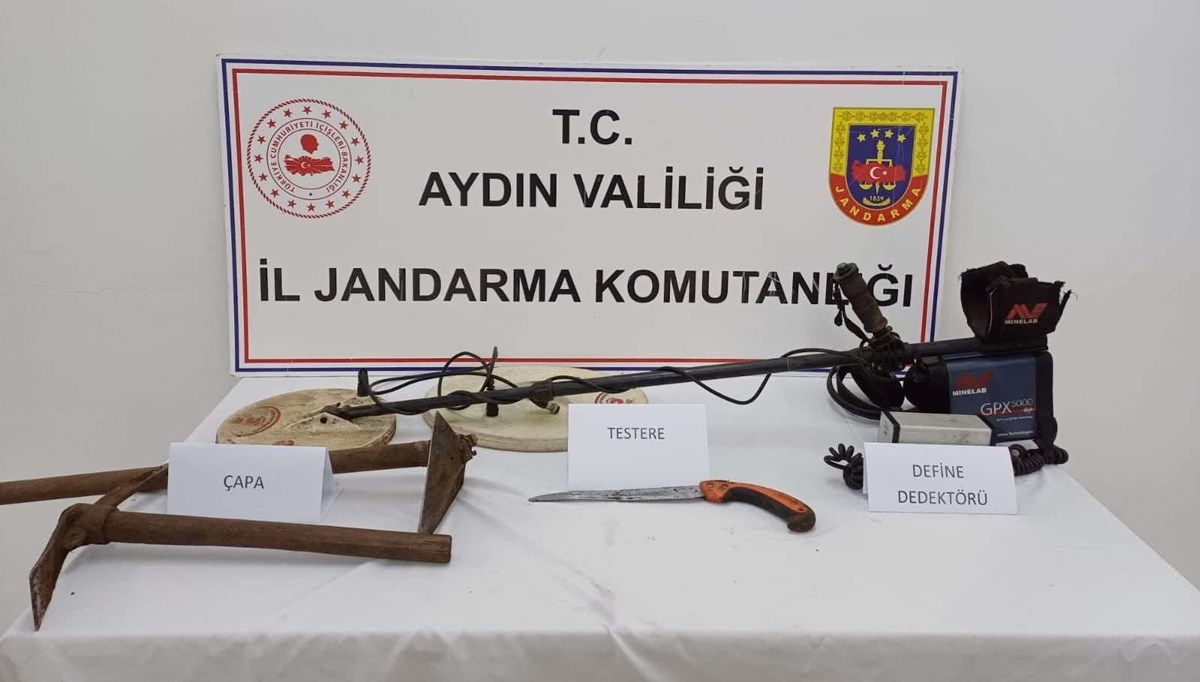 Tarihi eser ararken suçüstü yakalandı Tarihi eser ararken suçüstü yakalandı