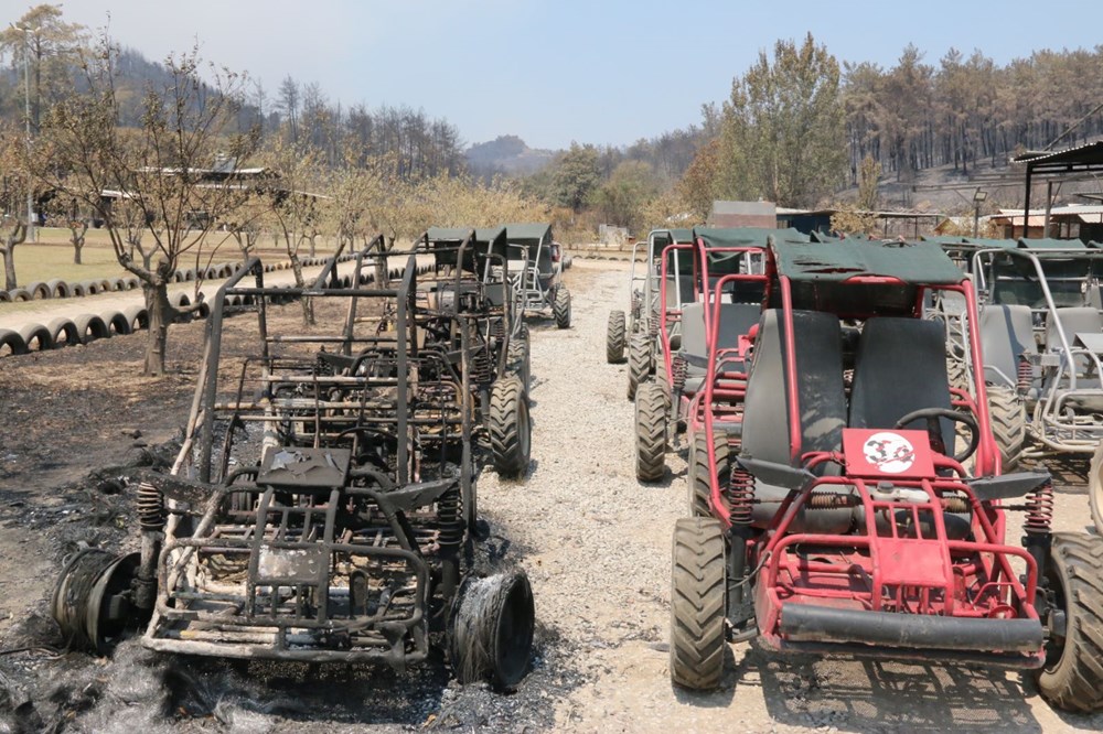 Manavgat'ta safari tesisi küle döndü, alevlerin arasında kalan işletme sahibi ölümden döndü - 8