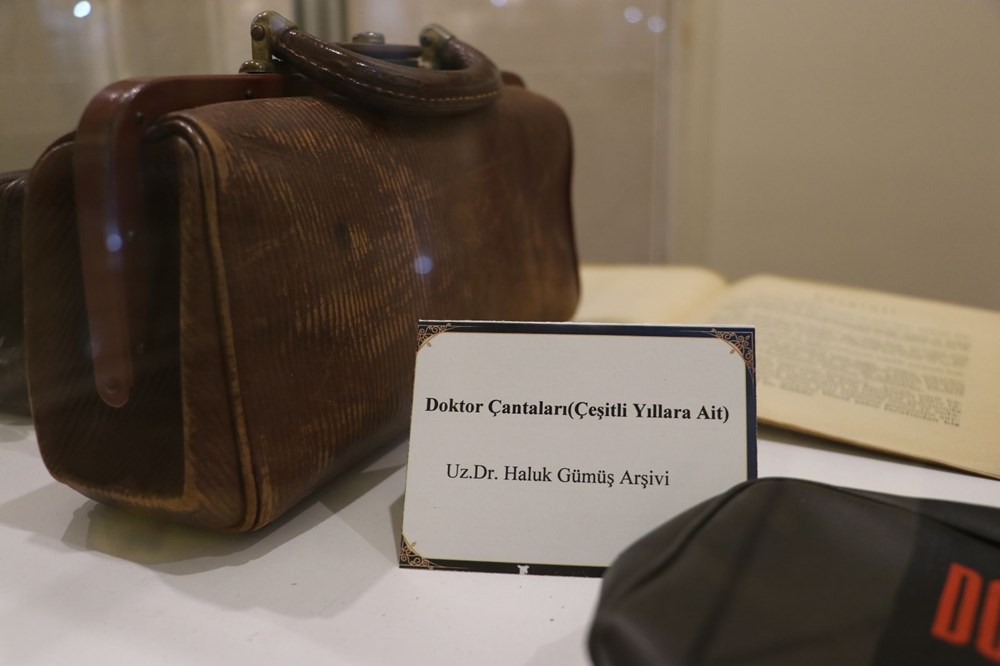 Atatürk'ün sağlık raporları 'anestezi tarihi' sergisinde - 6