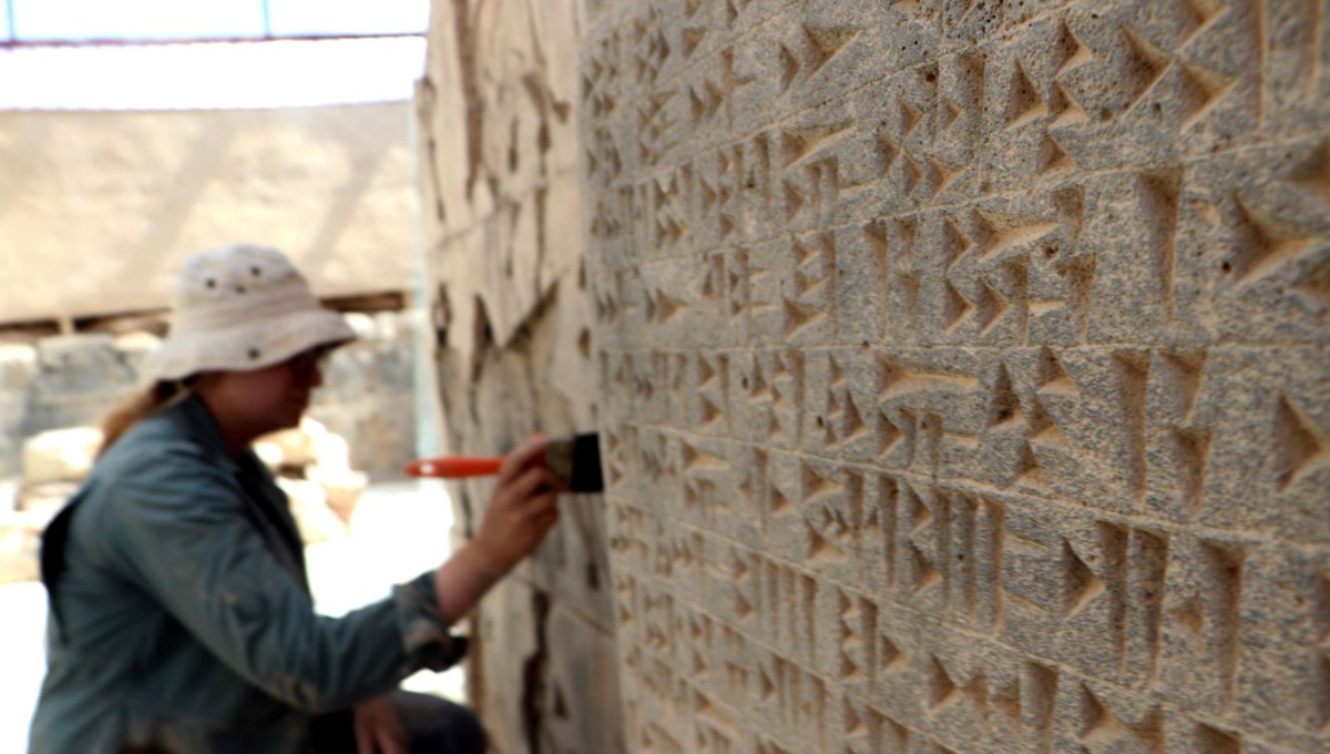 Urartu'nun DNA'sı araştırılıyor: ''Doğu Anadolu'da ilk kez böyle bir yapıya rastladık''