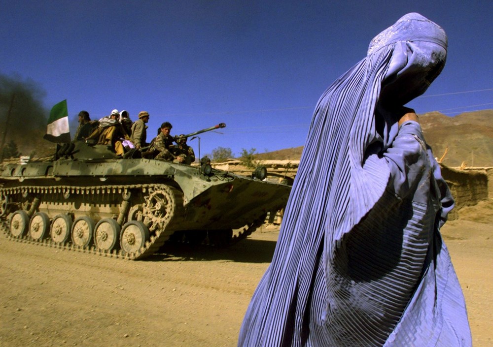 Taliban'ın ardından Kabil’de hayat: Kadınlar sokaklardan silindi - 7