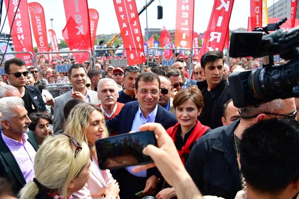 İstanbul'da 1 Mayıs coşkusu (Taksim'e gitmek isteyenlere müdahale) - 3