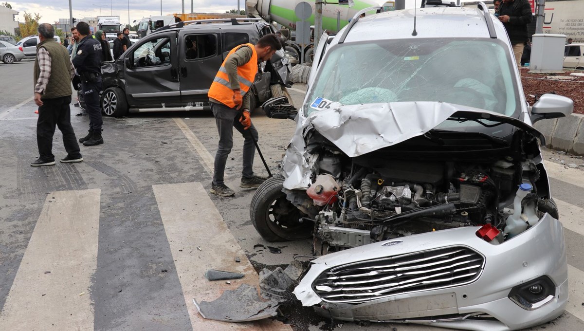 Ağrı'da trafik kazası: 6 yaralı