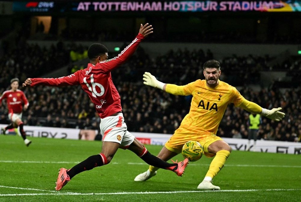 Tottenham ile Manchester United karşı karşıya: 1.5 milyar euroluk dev maç! 78