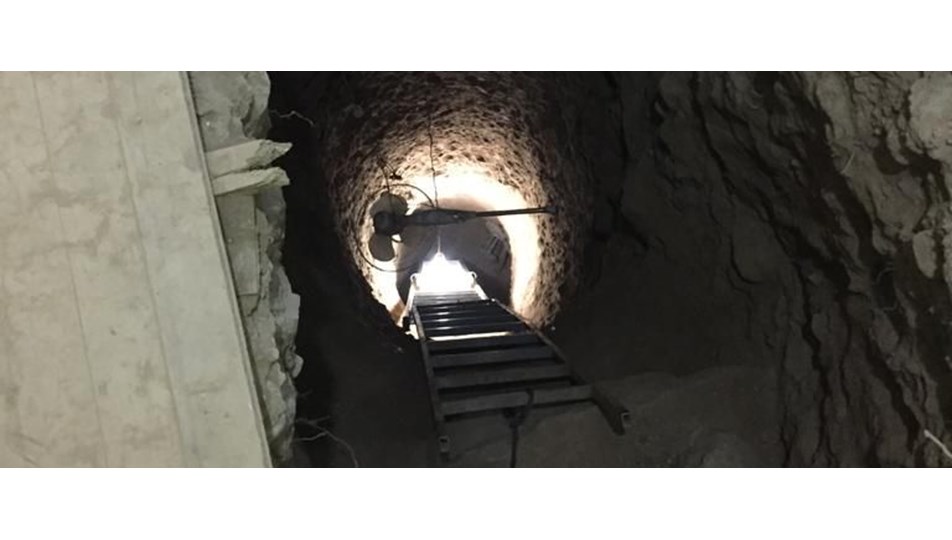 Define aramak için evinin salonunu kazan kişi gözaltına alındı