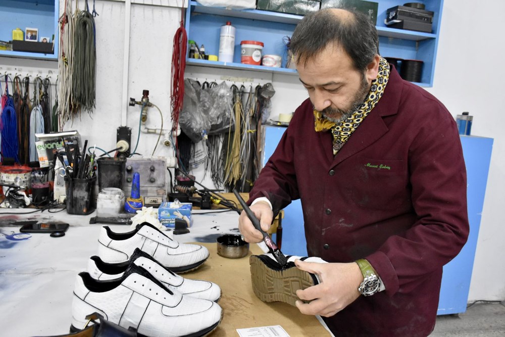 İlkokul yıllarda babasından öğrendi şimdi 30 ülkeye ihraç ediyor - 2