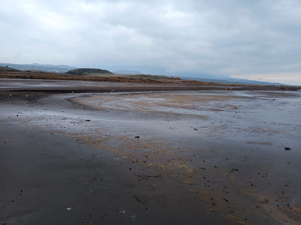 Van Gölü’nde su seviyesi 4 metre düştü - 5