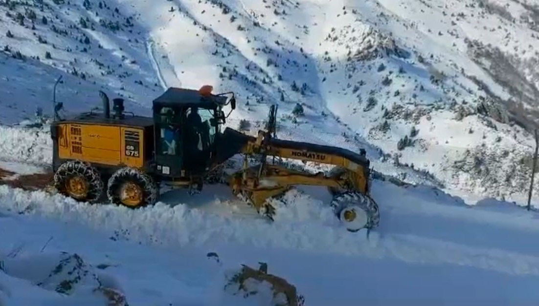 Tunceli’de 65 köy yolu, kar nedeniyle ulaşıma kapandı