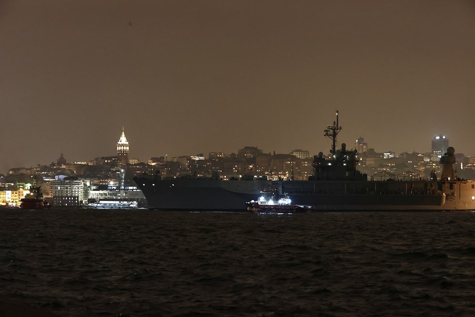 ABD donanmasına ait savaş gemisi İstanbul'da - 1