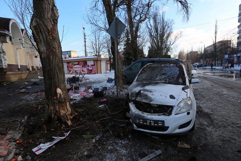 Donetsk'te pazarda patlama: 27 kişi öldü - 11