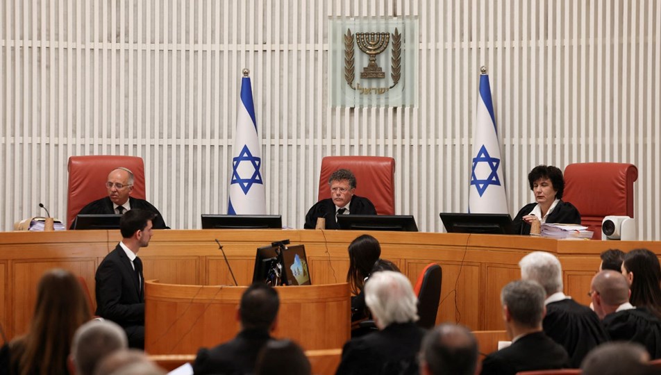 Yüksek Mahkeme, Netanyahu’nun Şin Bet kararına "dur" dedi