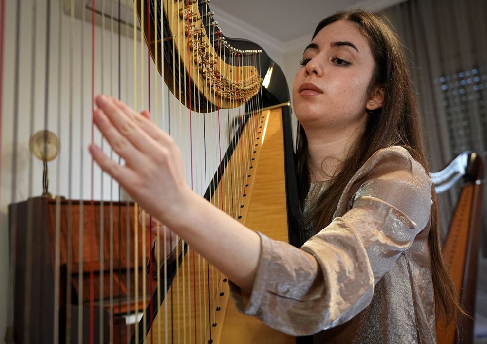 18 yaşındaki Ela'nın İngiltere'ye uzanan başarısı: İzlediği animasyon filmiyle ilgi duymaya başlamış - 6