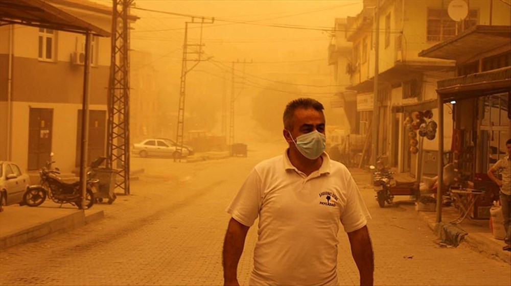 Kırmızı
renkli çöl tozları geliyor: “Pazartesiden itibaren çok yoğun bir döneme
gireceğiz” - 4