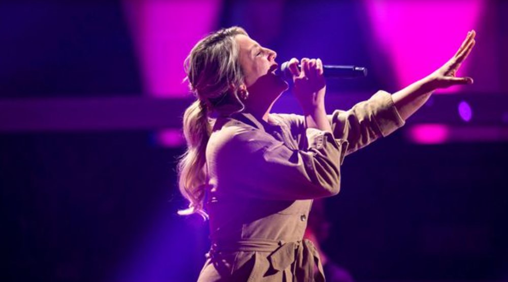 Sıla mannheim konserinde zeynep avcı'yla düet yaptı Türk yarışmacı Zeynep Avcı 'Voice of Germany'yi salladı