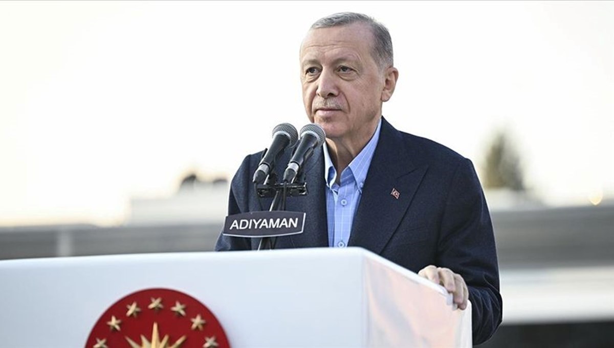 Cumhurbaşkanı Erdoğan: Deprem konutları hibe seviyesinde teslim ediliyor Cumhurbaşkanı Erdoğan: Deprem konutları hibe seviyesinde teslim ediliyor