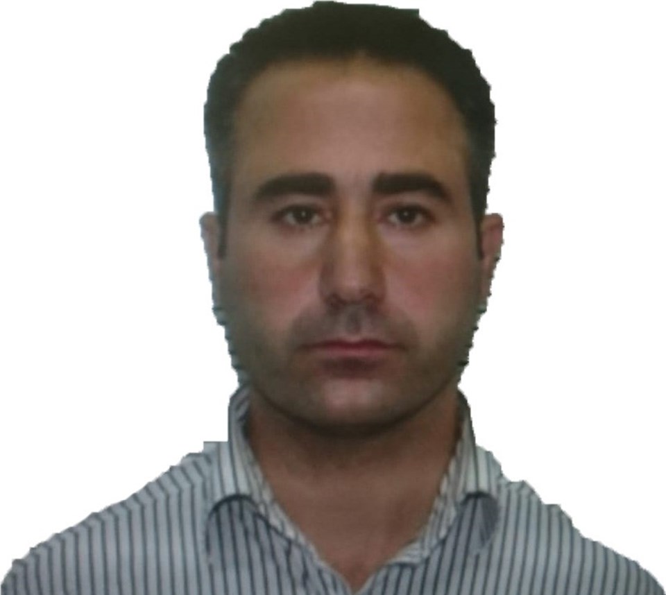 8 yıldır aranan bilgisayar korsanı İstanbul'da yakalandı - 1