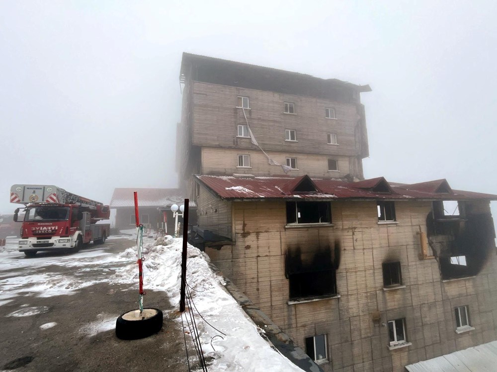 Grand Kartal Otel'de camdan sarkıtılan o çarşafın hikayesi: “Ucunu topuz yaptım, pencerenin menteşesine sıkıştırdım” - 3
