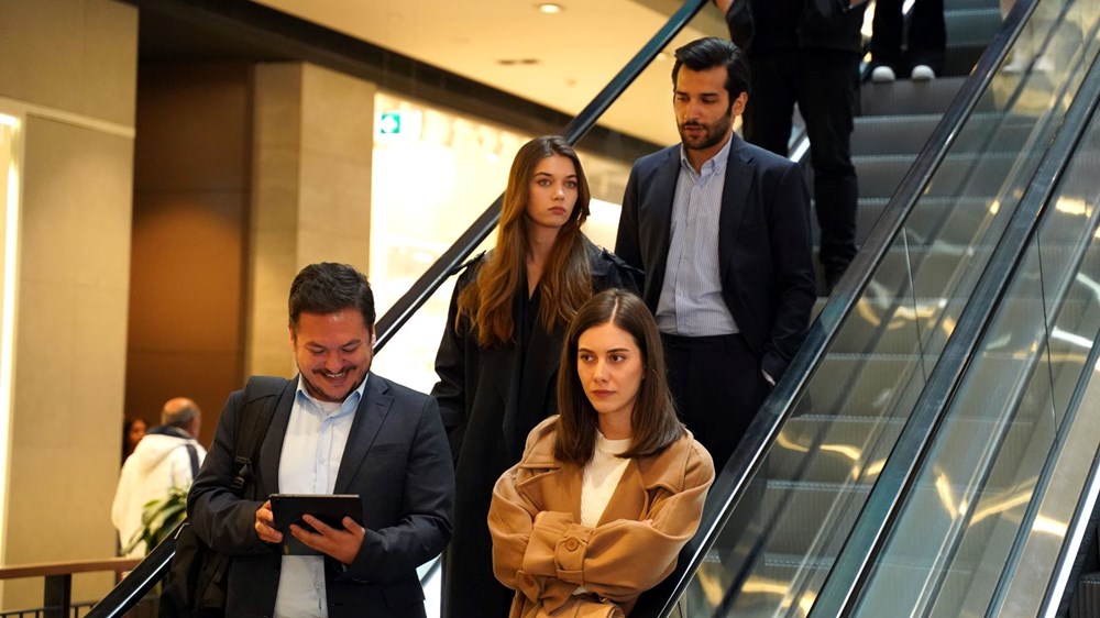 Yalı Çapkını'nın Suna'sı Beril Pozam: Şahane bir sezon bizi bekliyor - 5