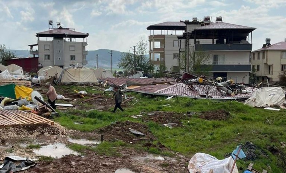 Kahramanmaraş'ı bu kez hortum vurdu: 1 ölü, 44 yaralı - 6