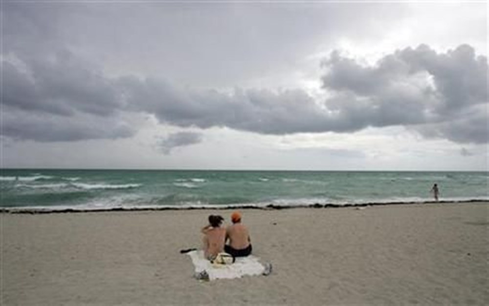 Corona virüs önlemi: Miami'nin tüm plajları kapatılıyor - 5