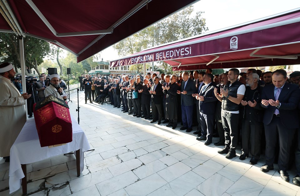 Cumhurbaşkanı Erdoğan, Hacer Muhterem Coşan'ın cenazesine katıldı - 1