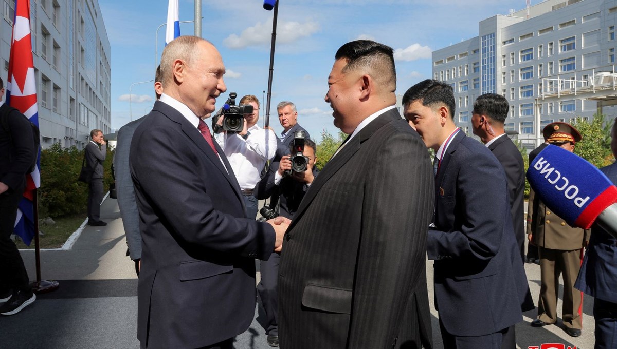 Putin, Kim'in Kuzey Kore'ye davetini kabul etti Putin, Kim'in Kuzey Kore'ye davetini kabul etti