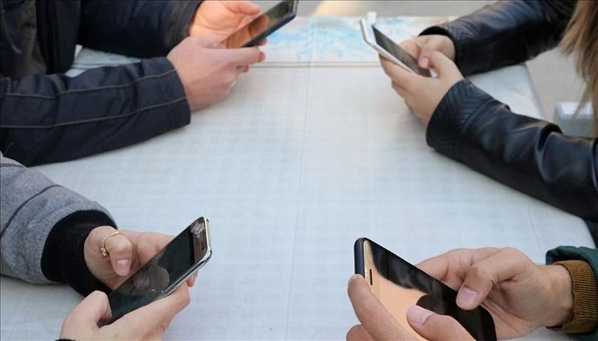 Öğrenciye vergisiz telefon satışı ne zaman, tarih belli oldu mu? (2023 ÖTV'siz telefon fiyatları) Öğrenciye vergisiz telefon satışı ne zaman, tarih belli oldu mu? (2023 ÖTV'siz telefon fiyatları)