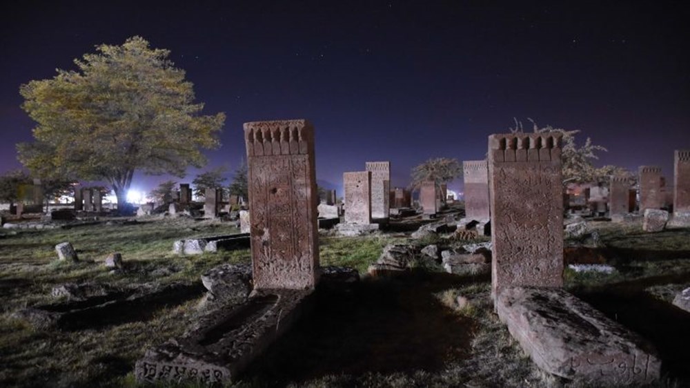 Anadolu'nun Orhun Abideleri: Ahlat Selçuklu Meydan Mezarlığı - 15