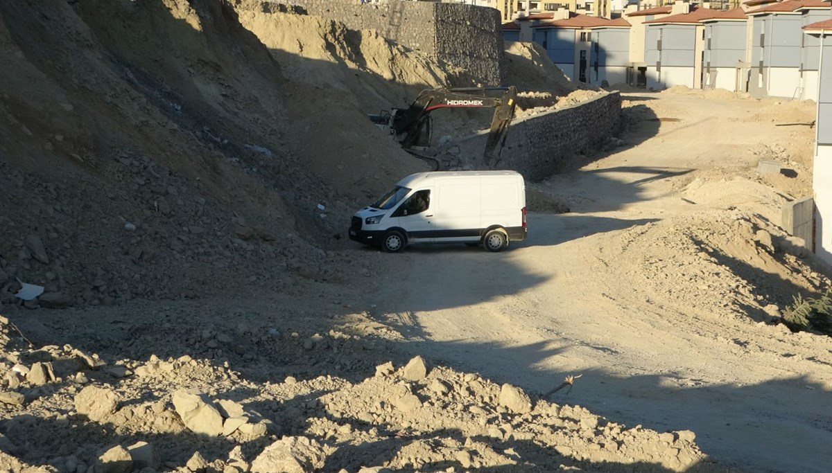 Şantiye alanında top mermisi bulundu