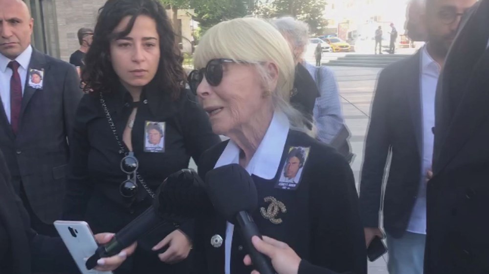 Cüneyt Arkın'ı binlerce kişi gözyaşlarıyla uğurladı - 4