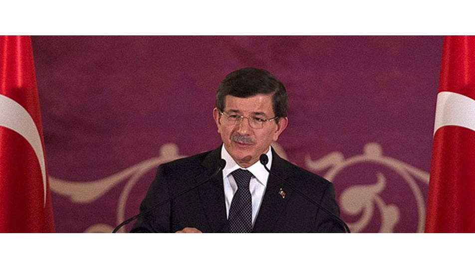 Başbakan Davutoğlu: Karşısında önce biz dururuz