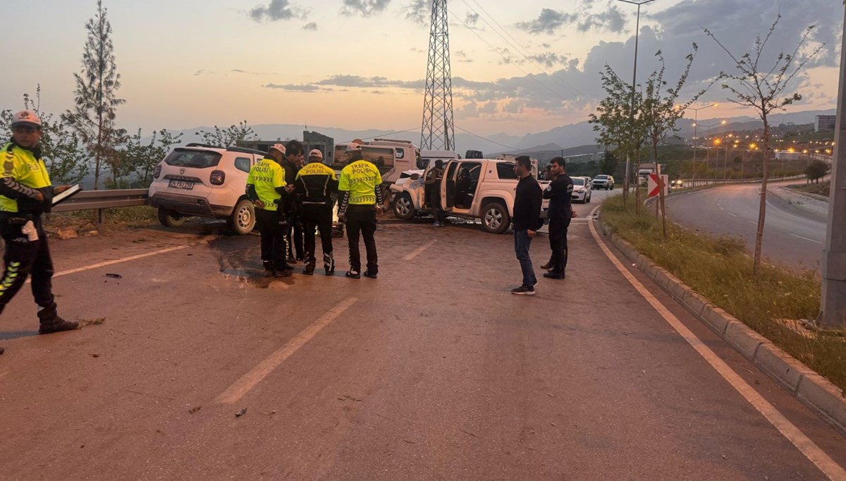 Şırnak'ta trafik kazası: 2 ölü, 3 yaralı