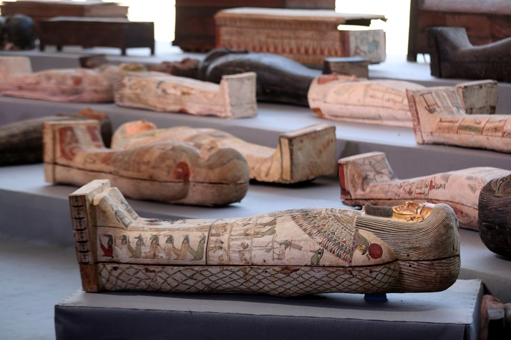 Mısır’da 100’den fazla antik mezar bulundu - 15