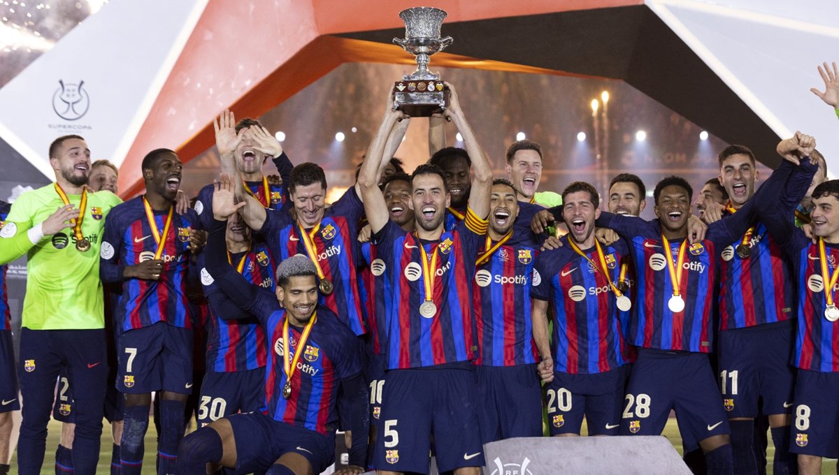 İspanya'da Süper Kupa Barcelona'nın