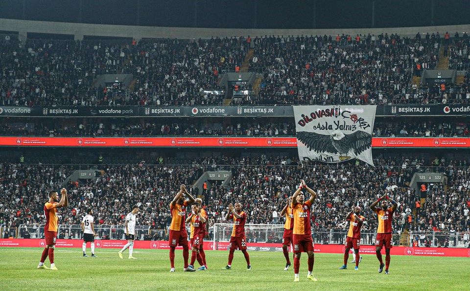 Galatasaray deplasmanda derbi galibiyetini unuttu - 2