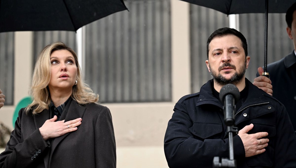 Ukrayna lideri Zelenski Ankara'da: Cumhurbaşkanı Erdoğan ile görüşme başladı Ukrayna lideri Zelenski Ankara'da: Cumhurbaşkanı Erdoğan ile görüşme başladı