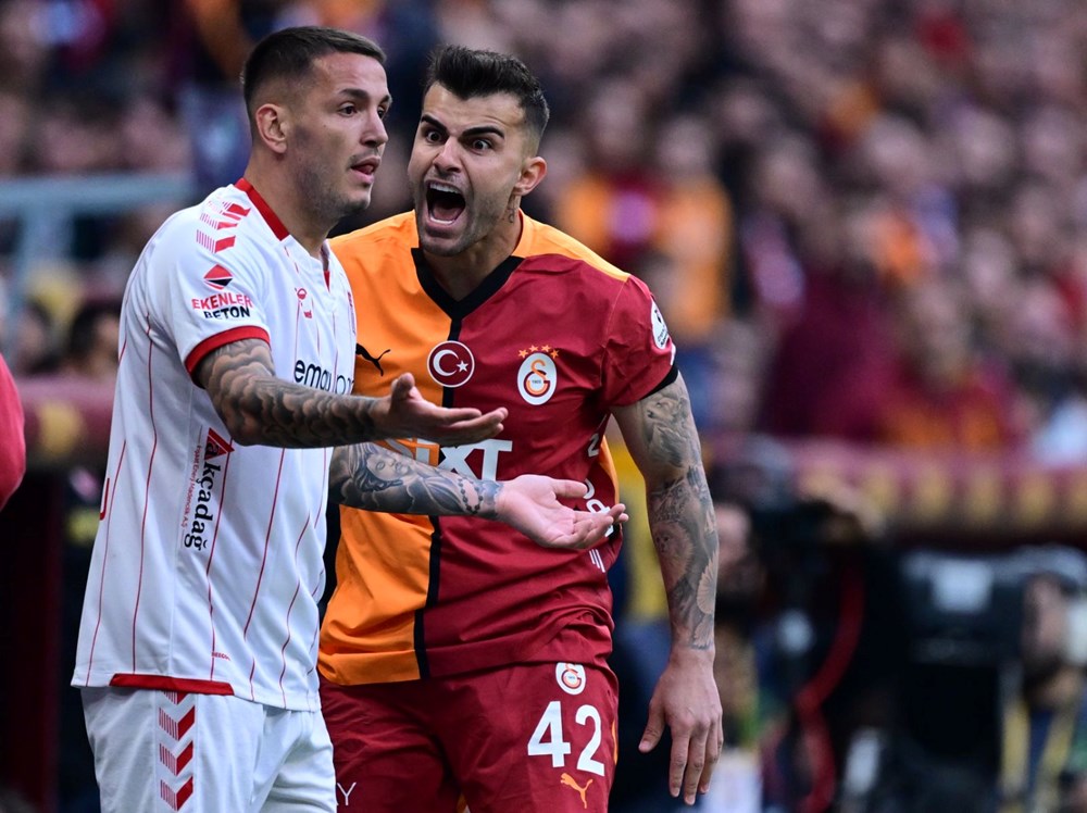 Lider Galatasaray, Sivasspor'u farklı geçti: Son 4 maçta 2 galibiyet 1 beraberlik yetiyor! - 13