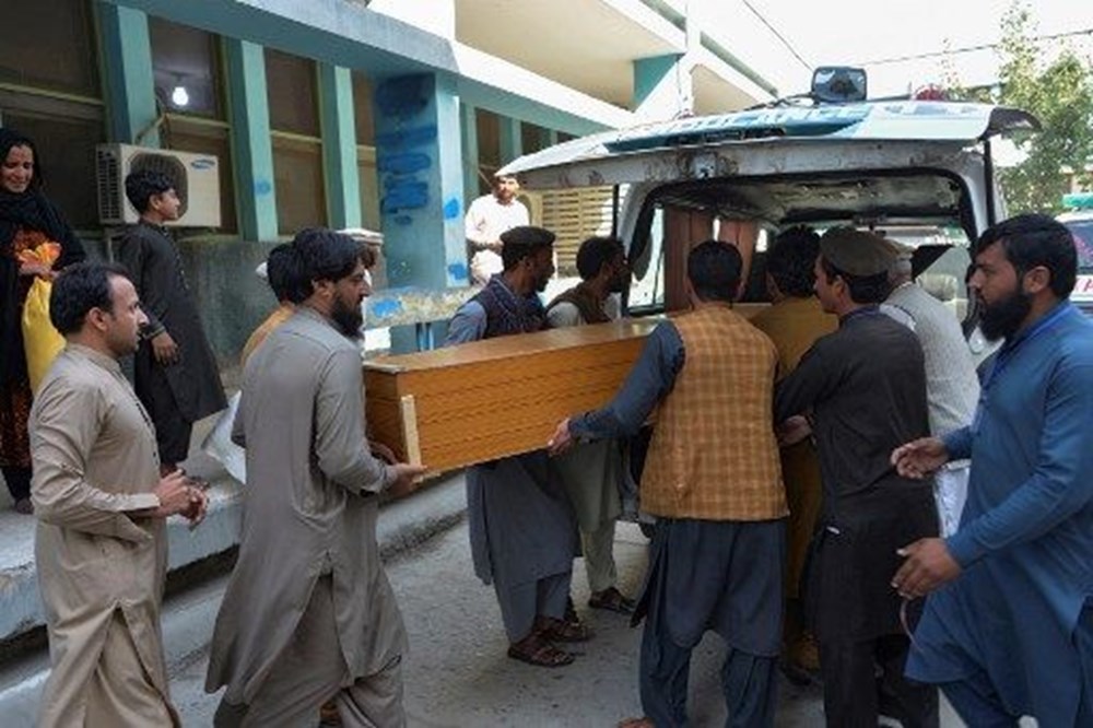 Afganistan'da Pakistan Konsolosluğu önünde izdiham: 15 ölü, 12 yaralı - 2