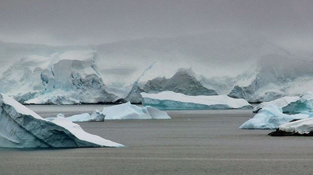 Antartika'da dev buz kütlesi buz sahanlığından koptu - 9