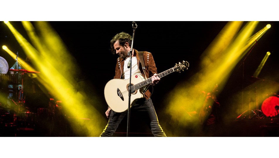 Kenan Doğulu'dan 360 derece konser