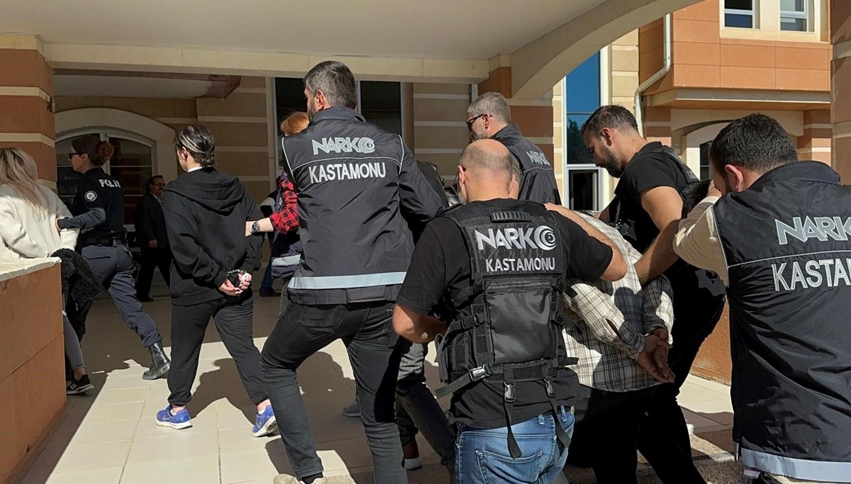 Kastamonu’da uyuşturucu operasyonu Kastamonu’da uyuşturucu operasyonu