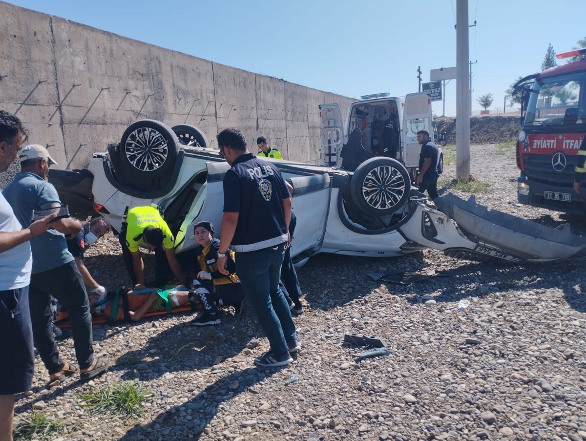 Otomobil 3 metre yüksekten düştü: 1’i ağır, 5 yaralı