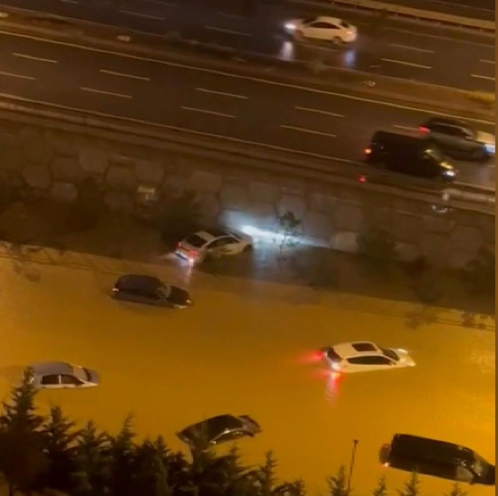 İstanbul'da sağanak: Arnavutköy ve Başakşehir'de su baskınları - 18