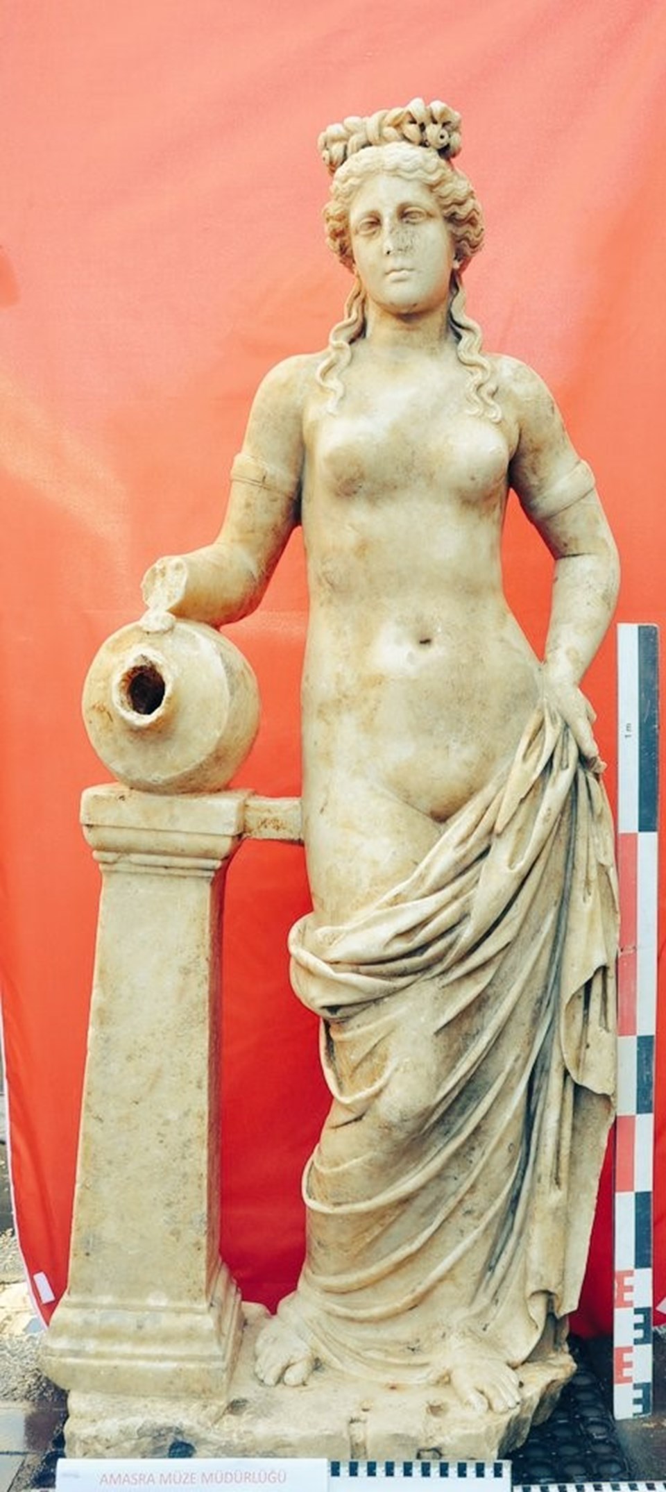 Bartın'da 1800 yıllık su perisi heykeli bulundu - 2